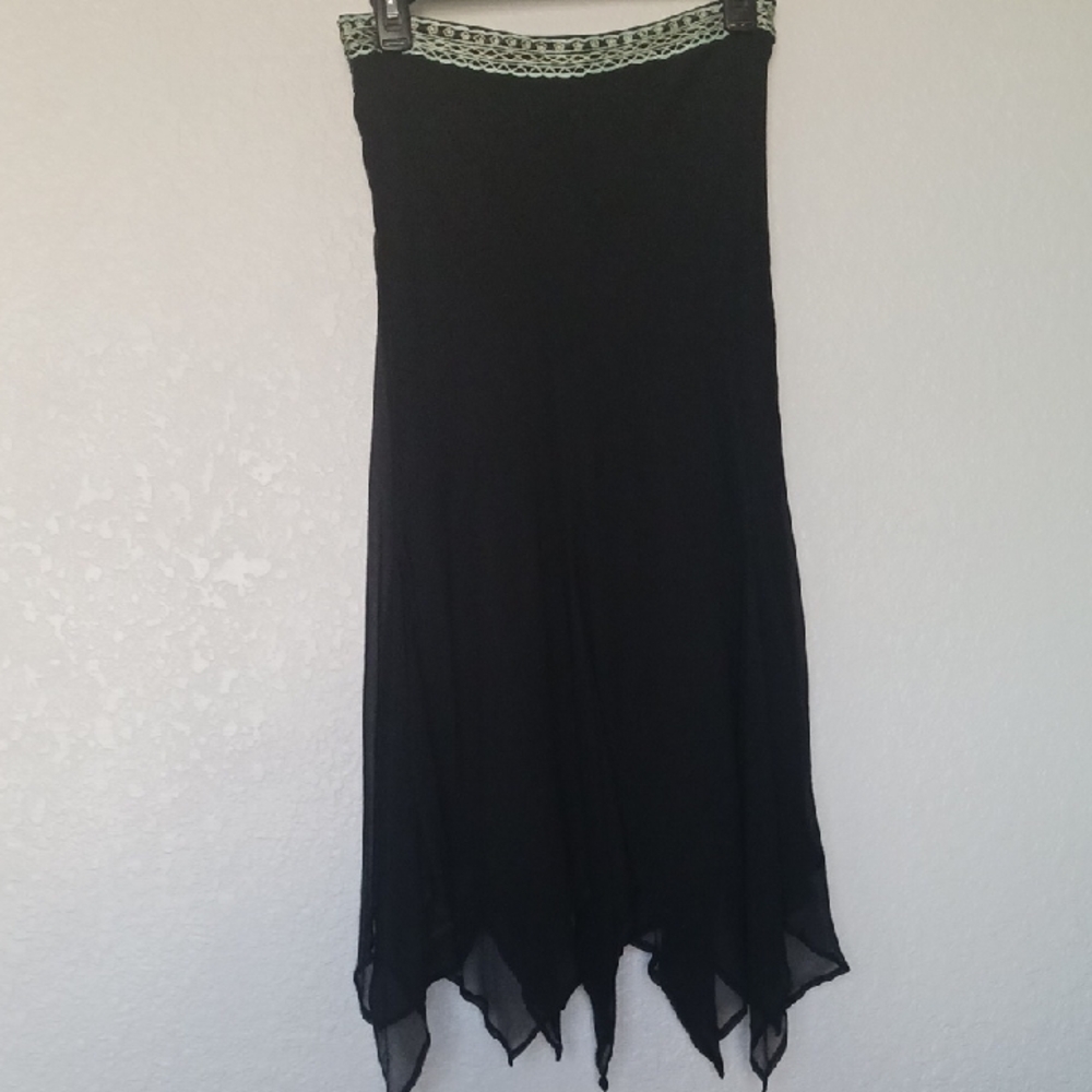 Black Skirt with Embroidered Trim By LAUNDRY